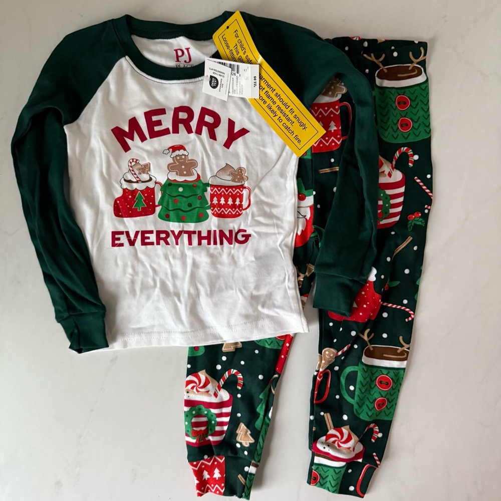 The Children’s Place Christmas Pajama Set